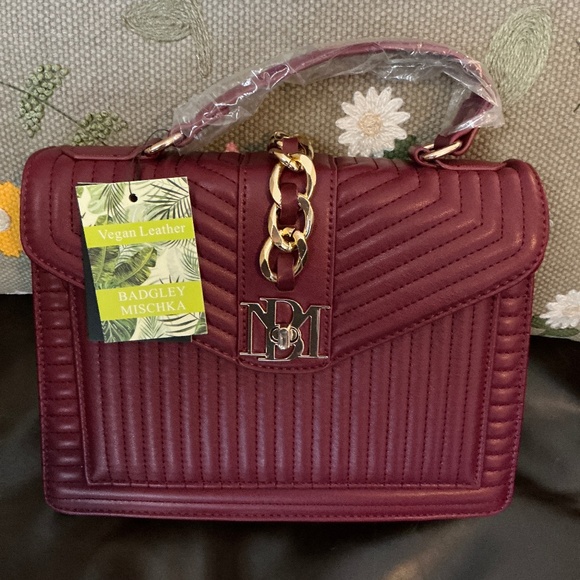 Badgley Mischka - Wine Colored Handbag NWT - Picture 1 of 5